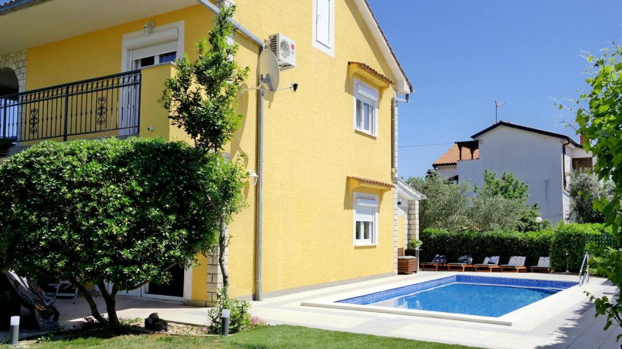 Holiday House Holek Šilo Kültér fotó